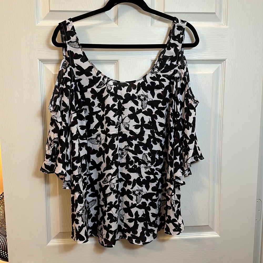 NEW Torrid Chiffon Top